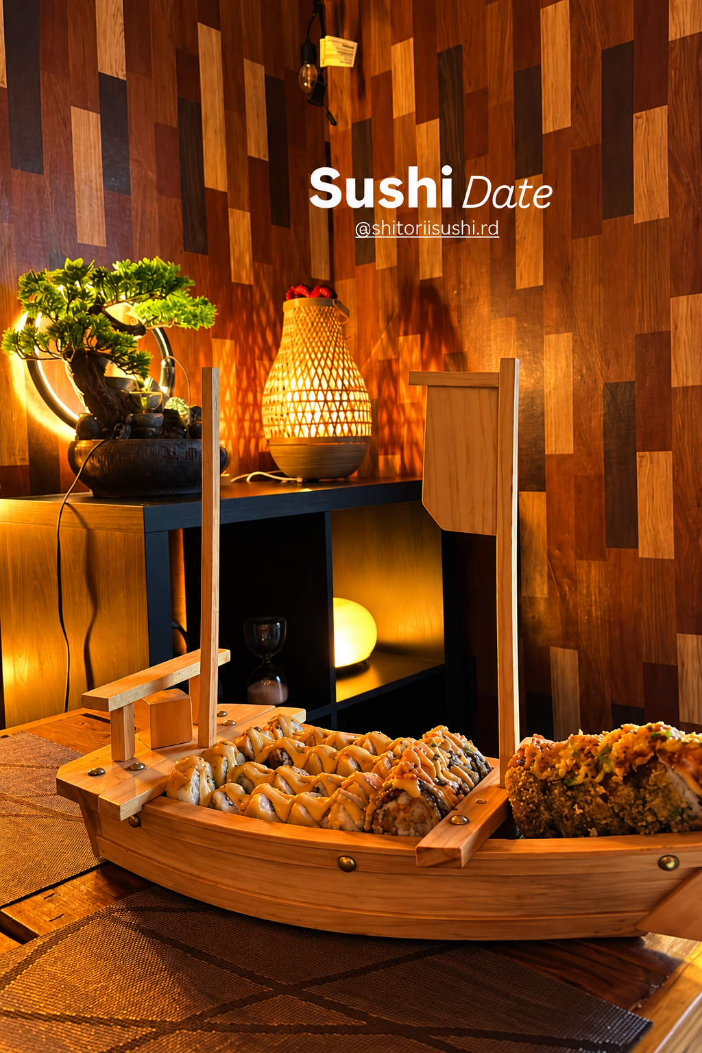 Ambiente interior de Shitorii Sushi en Zona Colonial